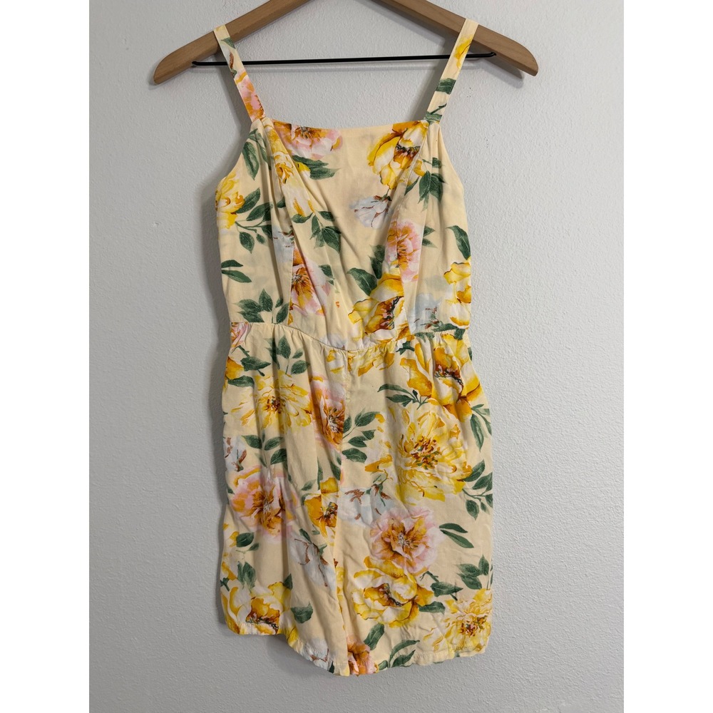 Old Navy - Yellow Floral Cami Shorts Romper Spring Summer Outfit Women's size XS